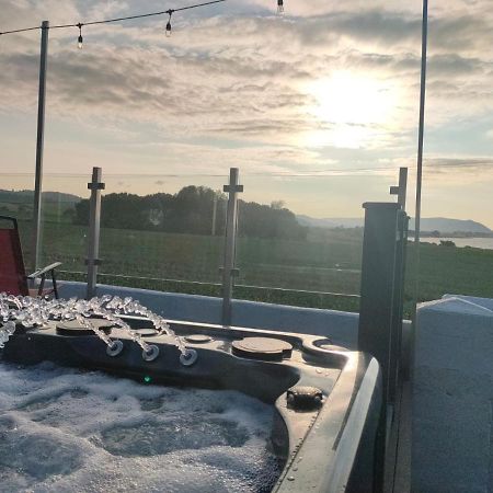 Blue Anchor House - Seaview, Hot Tub Apartments Exterior foto