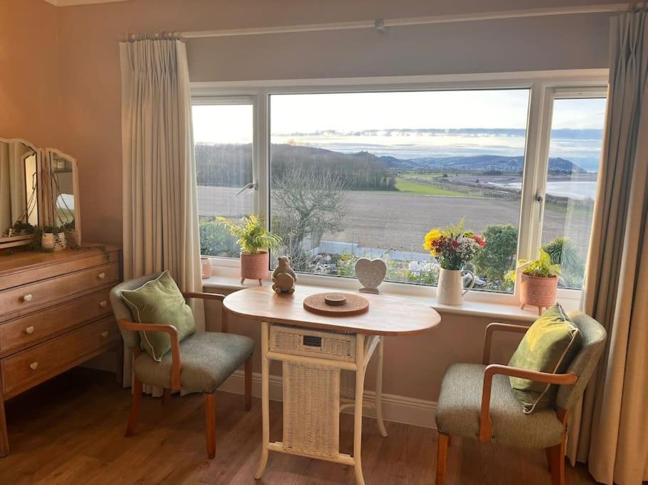 Blue Anchor House - Seaview, Hot Tub Apartments Exterior foto
