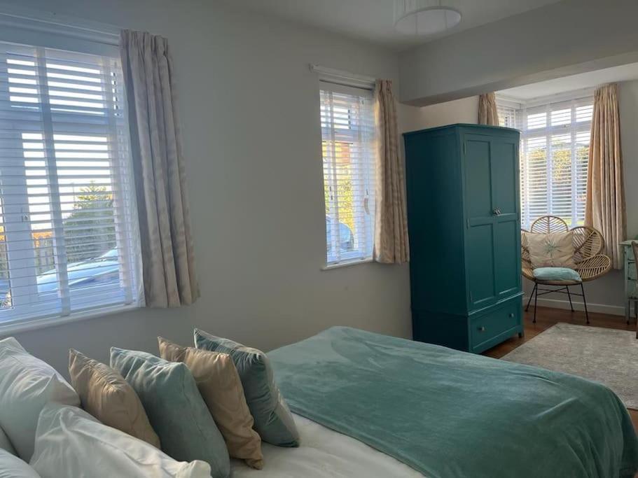 Blue Anchor House - Seaview, Hot Tub Apartments Exterior foto