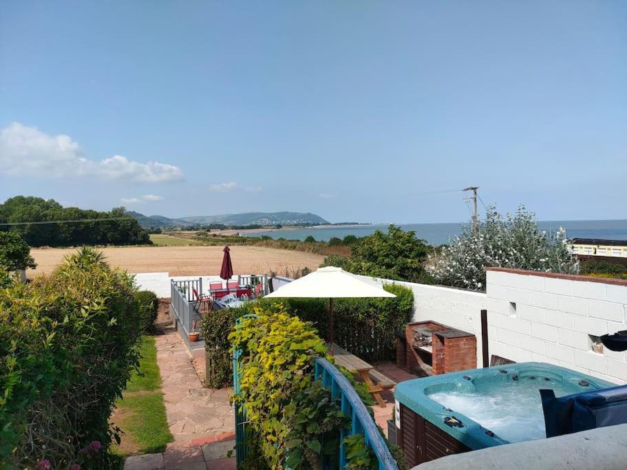 Blue Anchor House - Seaview, Hot Tub Apartments Exterior foto