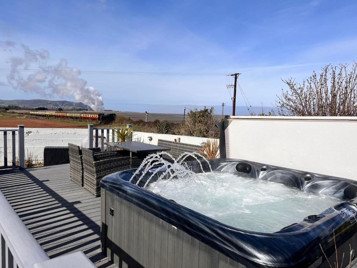 Blue Anchor House - Seaview, Hot Tub Apartments Exterior foto