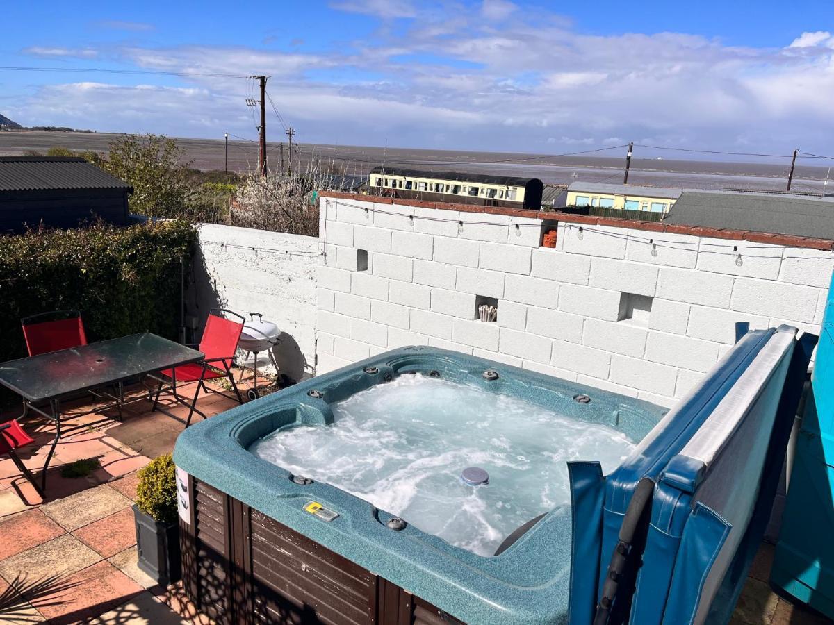 Blue Anchor House - Seaview, Hot Tub Apartments Exterior foto