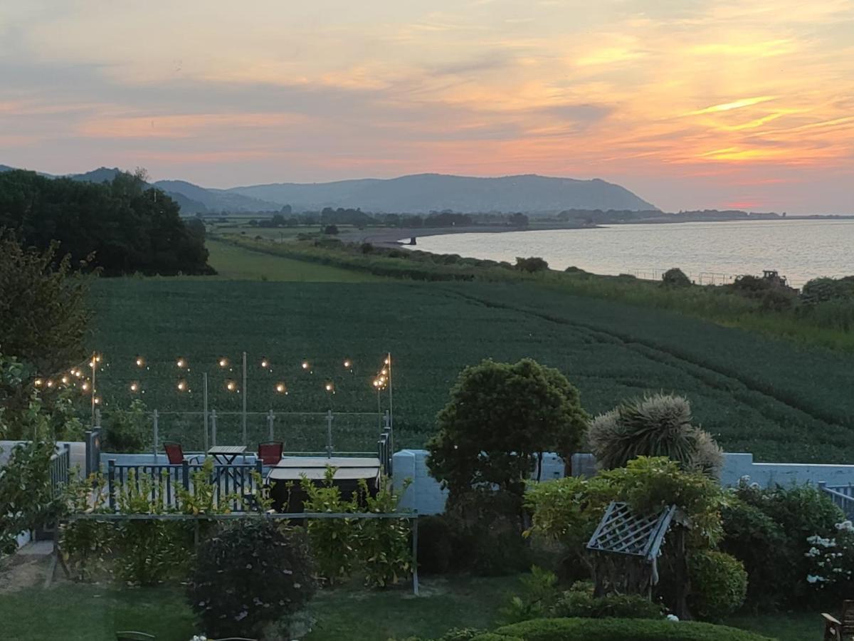 Blue Anchor House - Seaview, Hot Tub Apartments Exterior foto